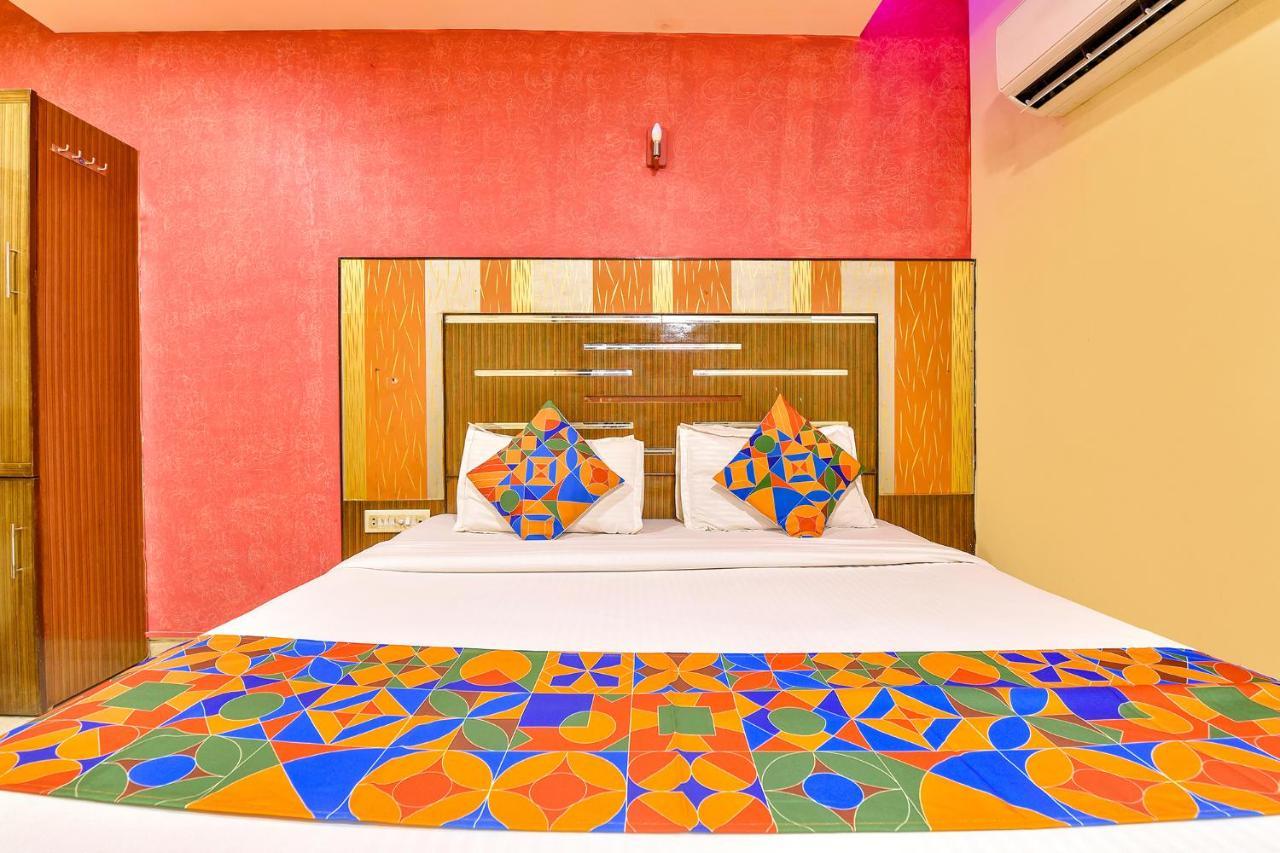 Fabhotel Kadamb Inn Ahmedabad Exterior foto